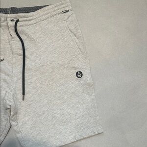 Volcom Men's Light Gray Athletic Shorts